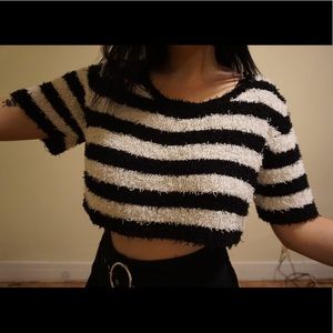 Black and white fuzzy crop top
